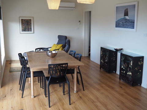 GRANITE BEACH HOUSE @ Bay Of Fires - Northern Rivers Accommodation 3