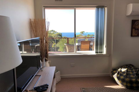 BAY OF FIRES SEACHANGE Ocean Frontage - Northern Rivers Accommodation 1