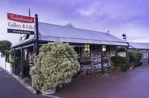 Touchwood Cottages - Northern Rivers Accommodation 6