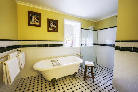Touchwood Cottages - Northern Rivers Accommodation 10