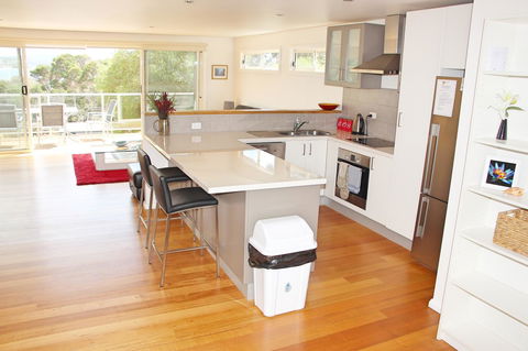 Seaview Apartment - Northern Rivers Accommodation 9