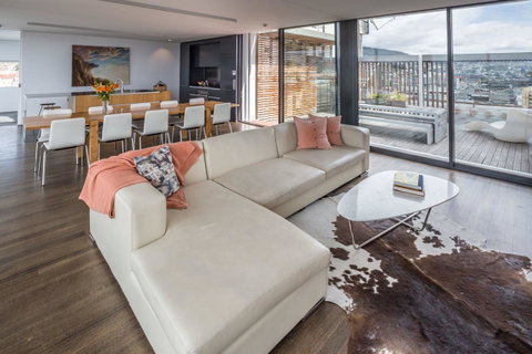 Avalon City Retreat - Northern Rivers Accommodation 2