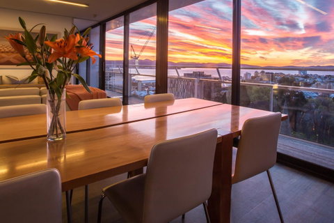 Avalon City Retreat - Northern Rivers Accommodation 8