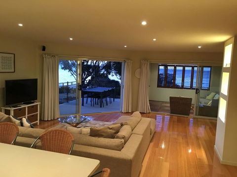 Villa 2 Bay Of Fires - Northern Rivers Accommodation 4