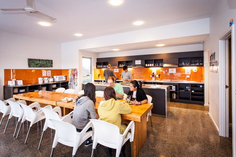 The Island Accommodation - Northern Rivers Accommodation 19