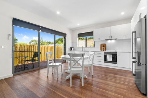 Rosewater Townhouses Dromana - Northern Rivers Accommodation 9
