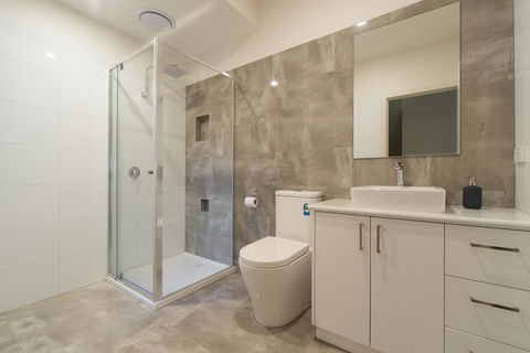 Rosewater Townhouses Dromana - Northern Rivers Accommodation 31