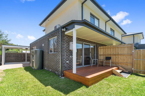 Rosewater Townhouses Dromana - Northern Rivers Accommodation 12