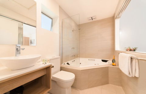 Boathouse Resort Studios And Suites - Northern Rivers Accommodation 26