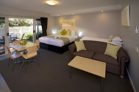 Boathouse Resort Studios And Suites - Northern Rivers Accommodation 11