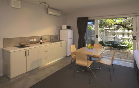 Boathouse Resort Studios And Suites - Northern Rivers Accommodation 21