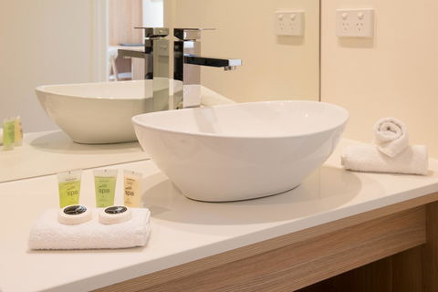 Boathouse Resort Studios And Suites - Northern Rivers Accommodation 25