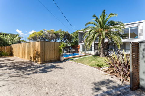 Front Beach House - Northern Rivers Accommodation 5