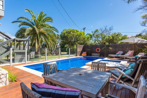 Front Beach House - Northern Rivers Accommodation 9