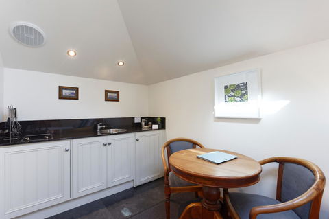 54 On Bank - Northern Rivers Accommodation 21
