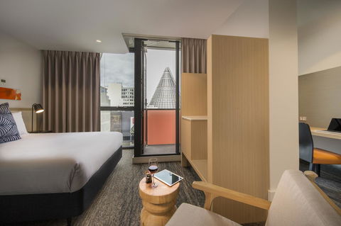 Brady Hotels Central Melbourne - Northern Rivers Accommodation 6