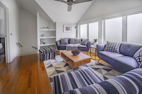 Bayview Loft - Northern Rivers Accommodation 2