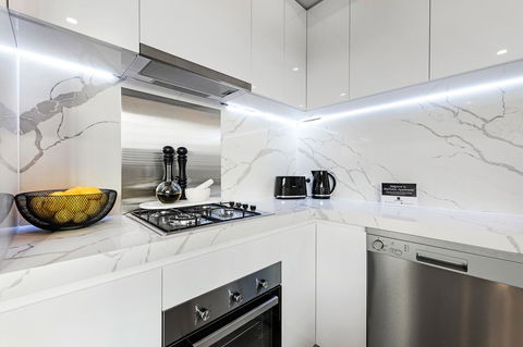 Manhattan Apartments - Caulfield North - Northern Rivers Accommodation 22
