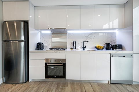 Manhattan Apartments - Caulfield North - Northern Rivers Accommodation 11