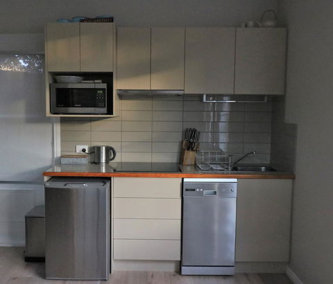 Oxford Rise Apartment - Northern Rivers Accommodation 1