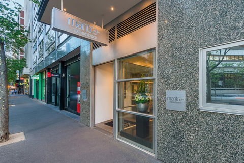 Mantra 100 Exhibition - Northern Rivers Accommodation 5