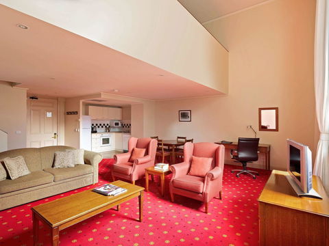 Grand Hotel Melbourne - Northern Rivers Accommodation 38
