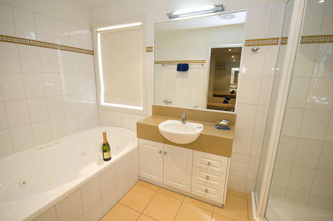Anchorage Motel & Villas Lorne - Northern Rivers Accommodation 23