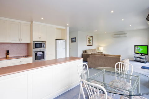 Anchorage Motel & Villas Lorne - Northern Rivers Accommodation 19