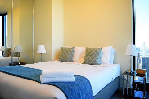 Melbourne SkyHigh Apartments - Northern Rivers Accommodation 24