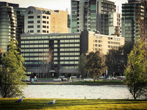 Mercure Melbourne Albert Park - Northern Rivers Accommodation 0