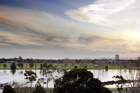 Mercure Melbourne Albert Park - Northern Rivers Accommodation 25