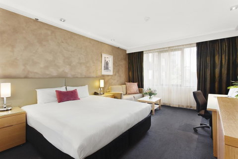 Mercure Melbourne Albert Park - Northern Rivers Accommodation 11