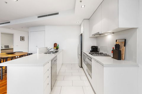 Melbourne Holiday Apartments Flinders Wharf - Northern Rivers Accommodation 12