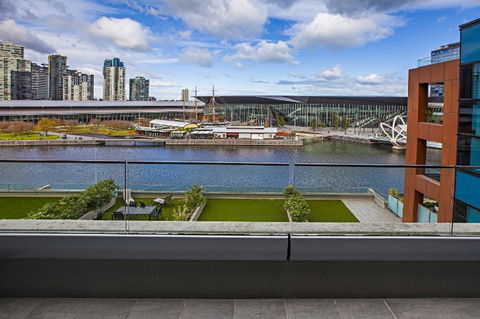 Melbourne Holiday Apartments Flinders Wharf - Northern Rivers Accommodation 41