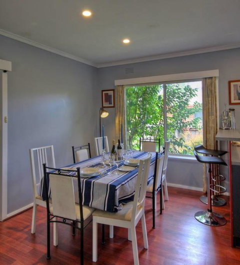 Jacaranda House - Northern Rivers Accommodation 3