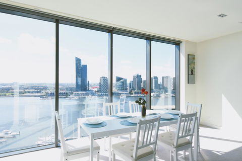 Waterside S Collection - Northern Rivers Accommodation 15