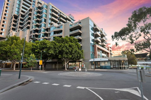 Waterfront Melbourne Apartments - Northern Rivers Accommodation 21
