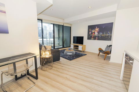 Waterfront Melbourne Apartments - Northern Rivers Accommodation 41