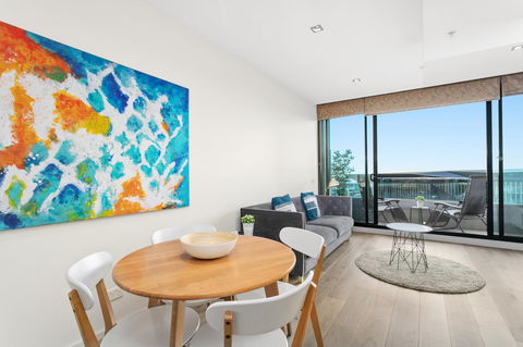 Waterfront Melbourne Apartments - Northern Rivers Accommodation 38