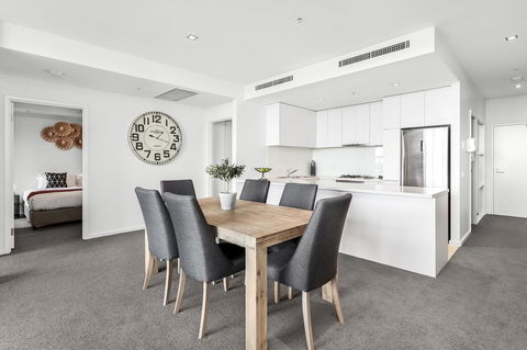 Waterfront Melbourne Apartments - Northern Rivers Accommodation 31