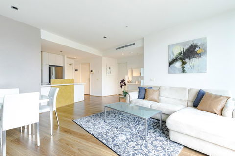 Waterfront Melbourne Apartments - Northern Rivers Accommodation 36