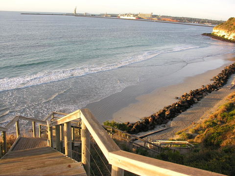 Clifftop Apartments Portland Vic - Northern Rivers Accommodation 6