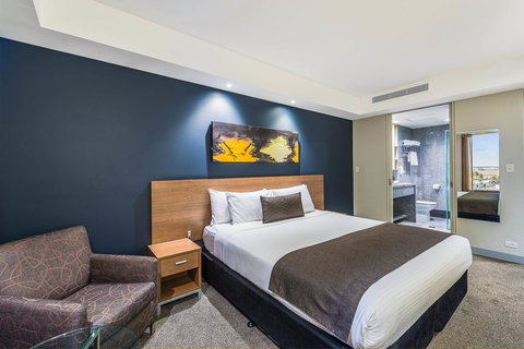 Mantra Melbourne Airport - Northern Rivers Accommodation 24