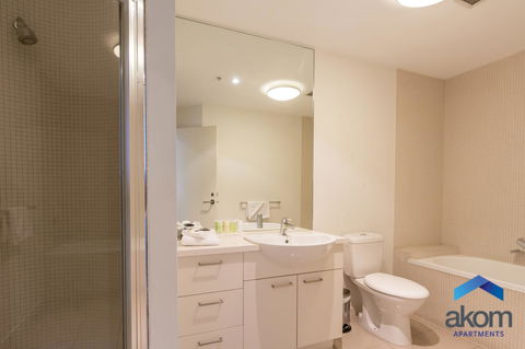 AKOM AT Docklands - Northern Rivers Accommodation 4