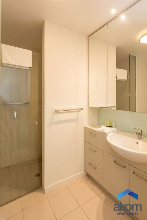 AKOM AT Docklands - Northern Rivers Accommodation 9