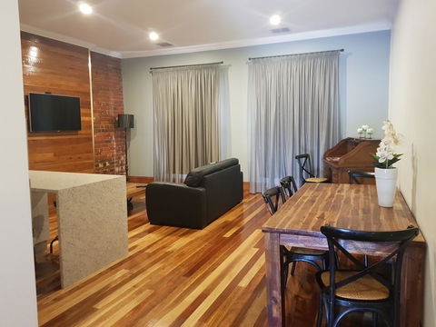 Sublime Spa Apartments - Northern Rivers Accommodation 4