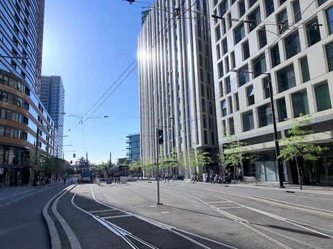 Pride Docklands Waterfront Apartment City View - Northern Rivers Accommodation 4