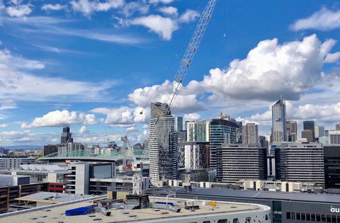 Pride Docklands Waterfront Apartment City View - Northern Rivers Accommodation 0