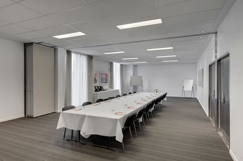 Travelodge Hotel Melbourne Docklands - Northern Rivers Accommodation 17