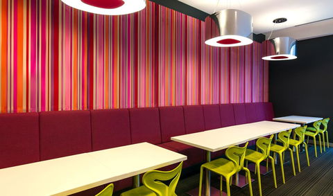 Travelodge Hotel Melbourne Docklands - Northern Rivers Accommodation 20